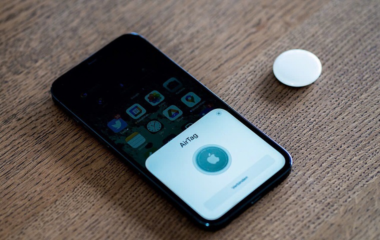 5 Cách Phát Hiện AirTag Bị Gắn Lén Trên Xe Máy, Ô Tô