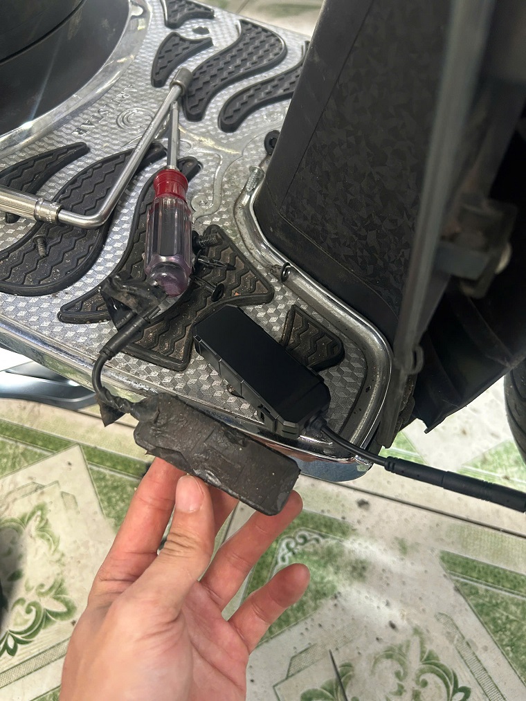 định vị xe máy lỗi