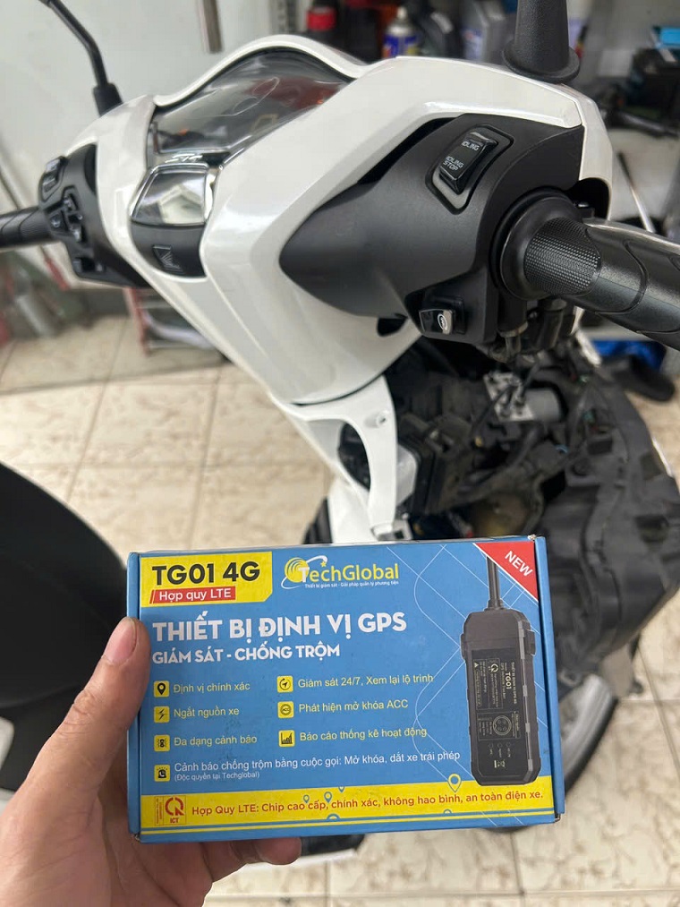 Lắp định vị xe máy SH tại Quận 10