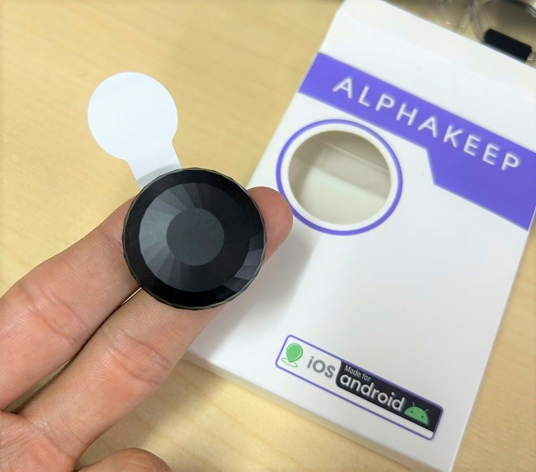 dò tìm airtag trên xe