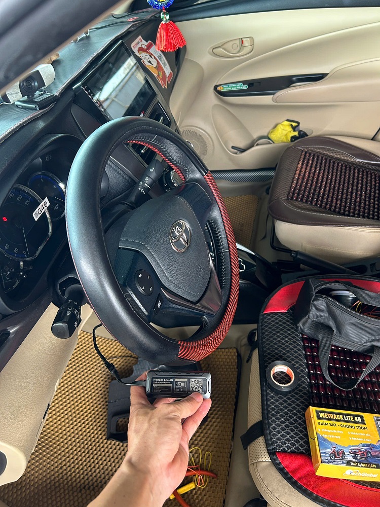 lắp định vị xe cho thuê