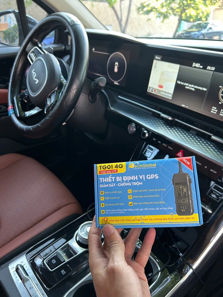 lắp định vị xe kia carnival