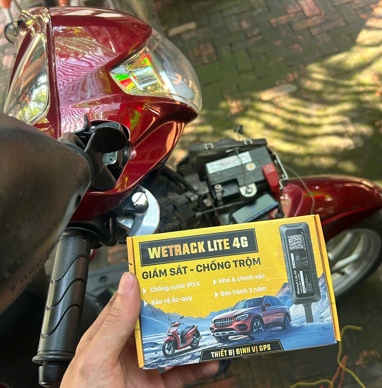 lắp định vị xe máy gần đây