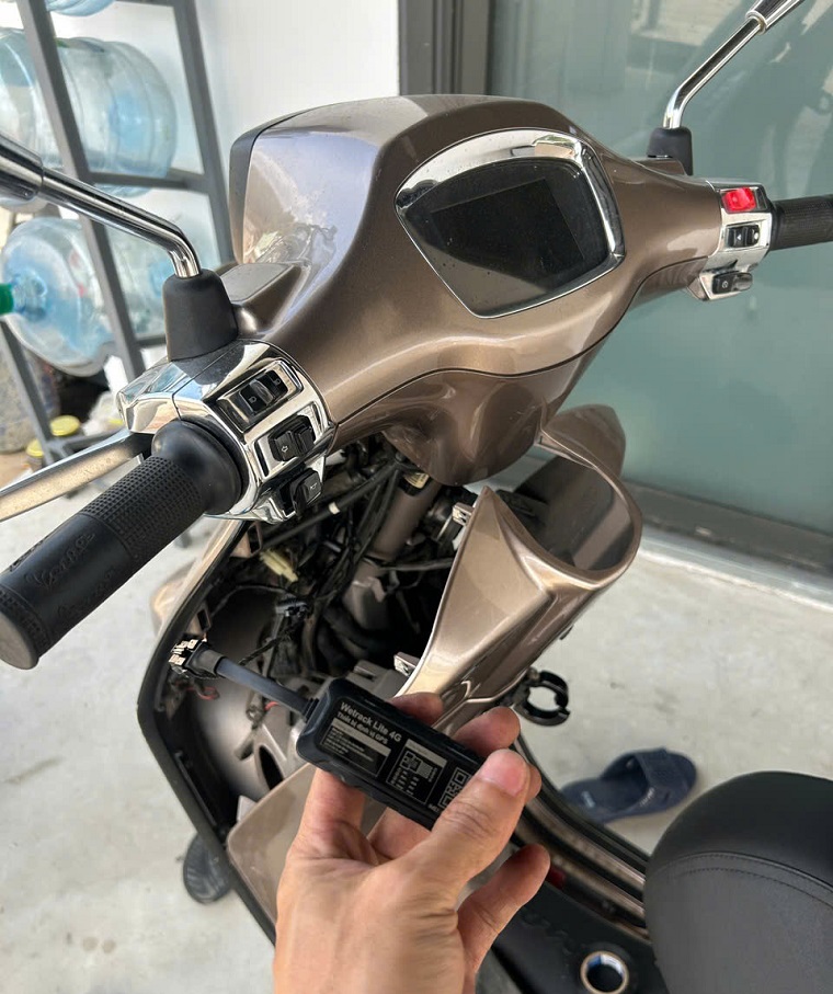 lắp định vị xe máy quận tân phú