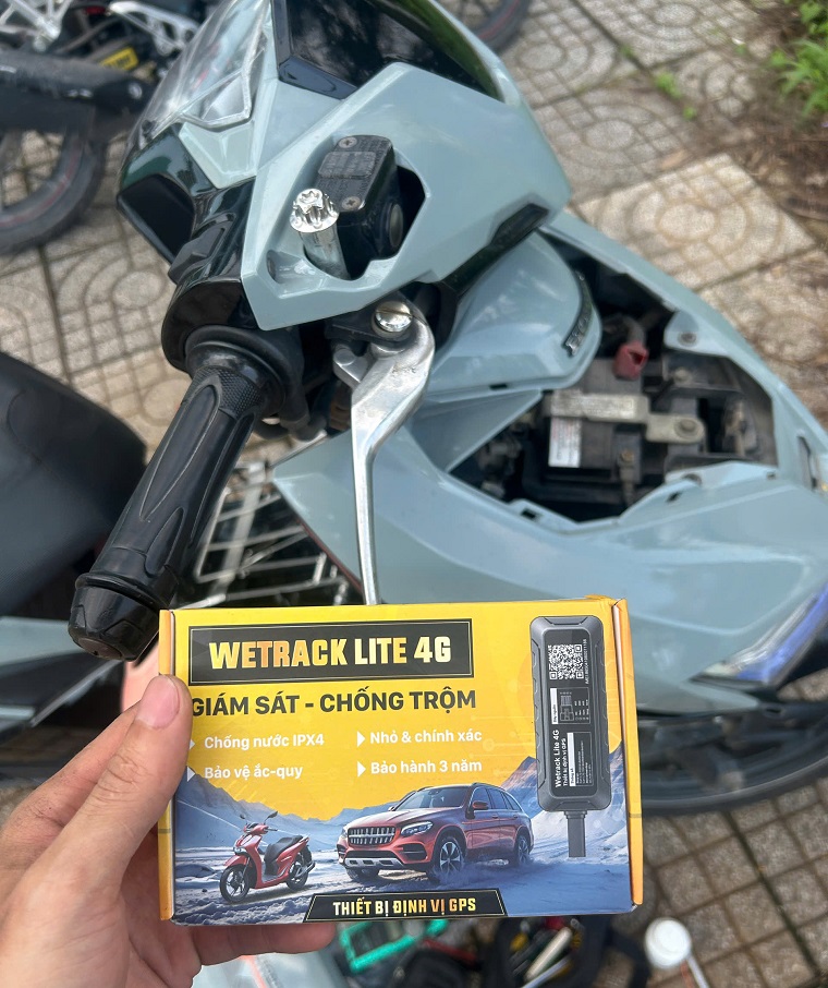 lắp định vị xe máy tận nơi