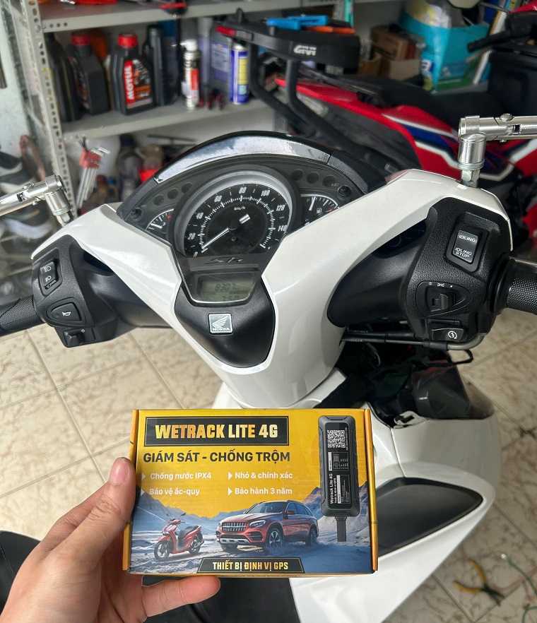 lắp định vị xe máy tận nơi