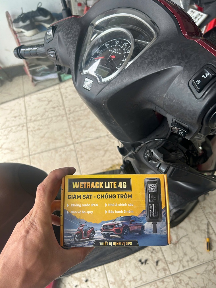 lắp định vị xe máy honda vision lắp định vị xe máy honda vision